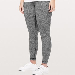 NWOT Lululemon Wunder Under Tight Size 2